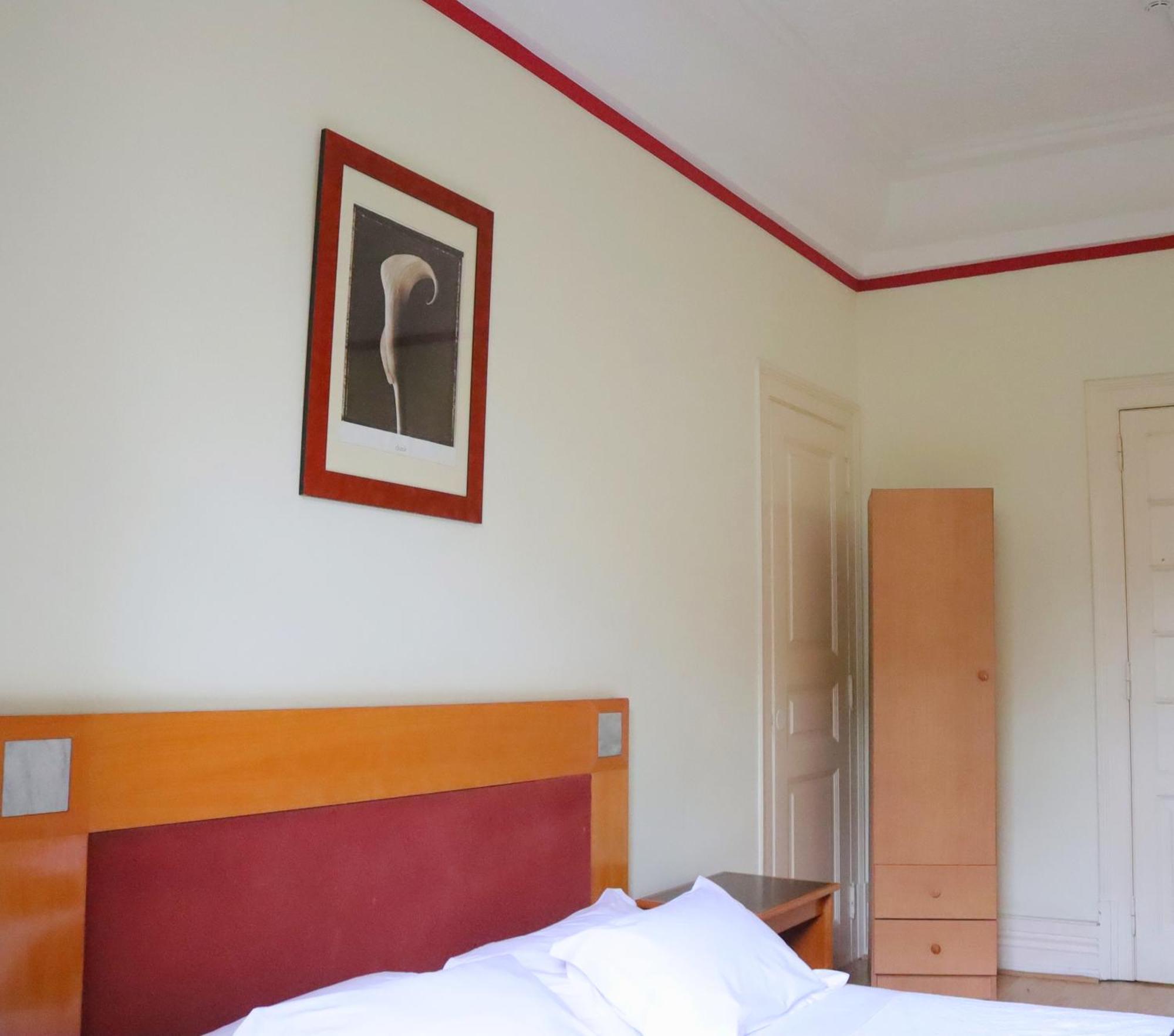 Midis - Local Accommodation Lisbon Exterior photo